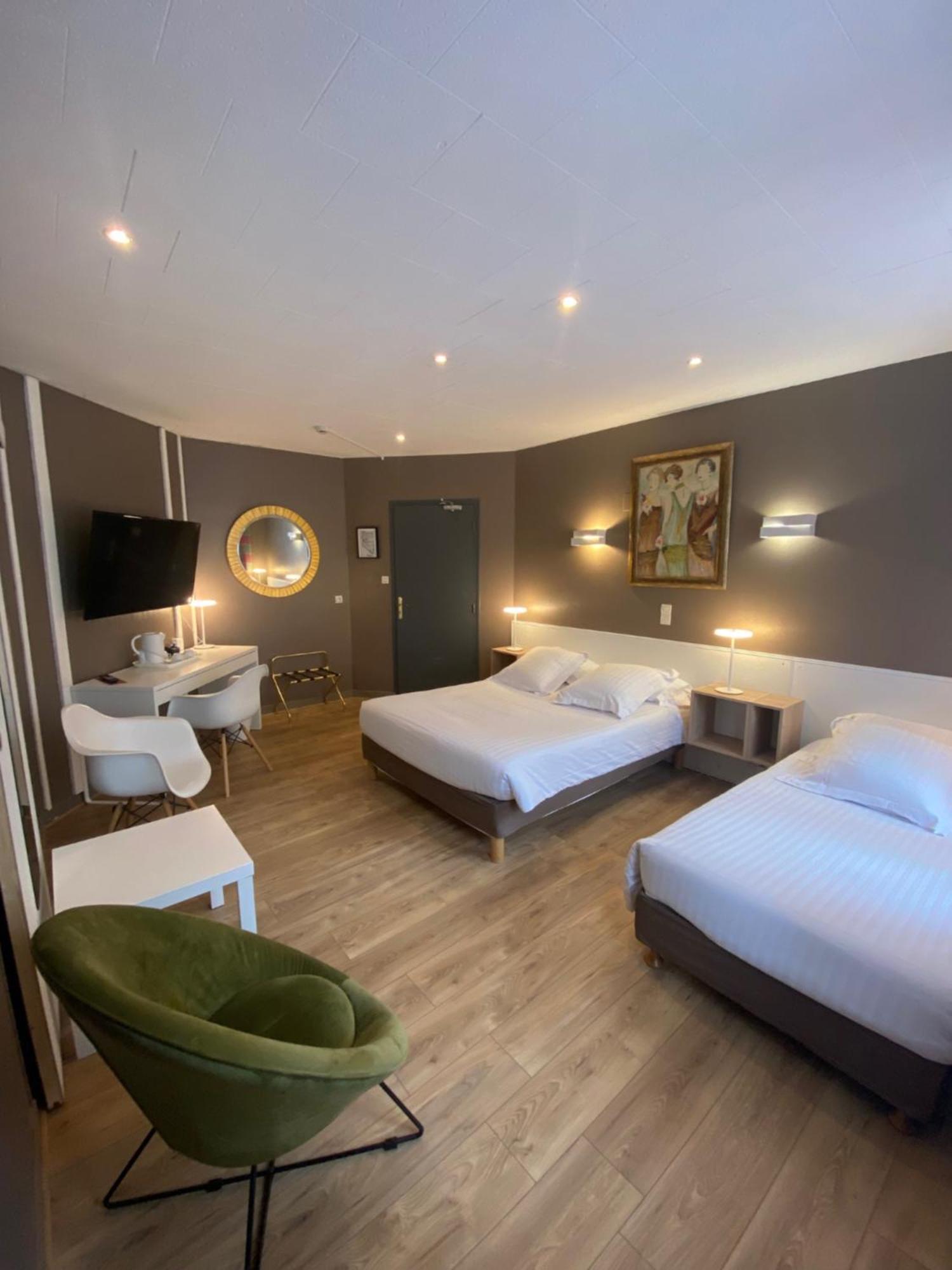 Charleville-Mézières Hotel Le Pelican מראה חיצוני תמונה