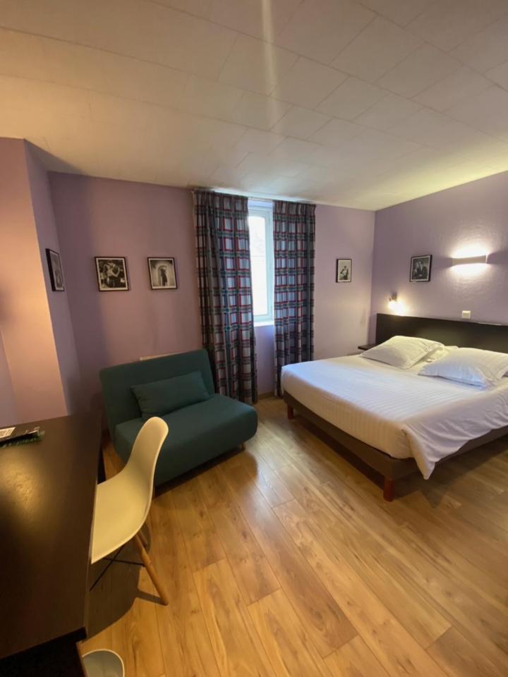 Charleville-Mézières Hotel Le Pelican מראה חיצוני תמונה
